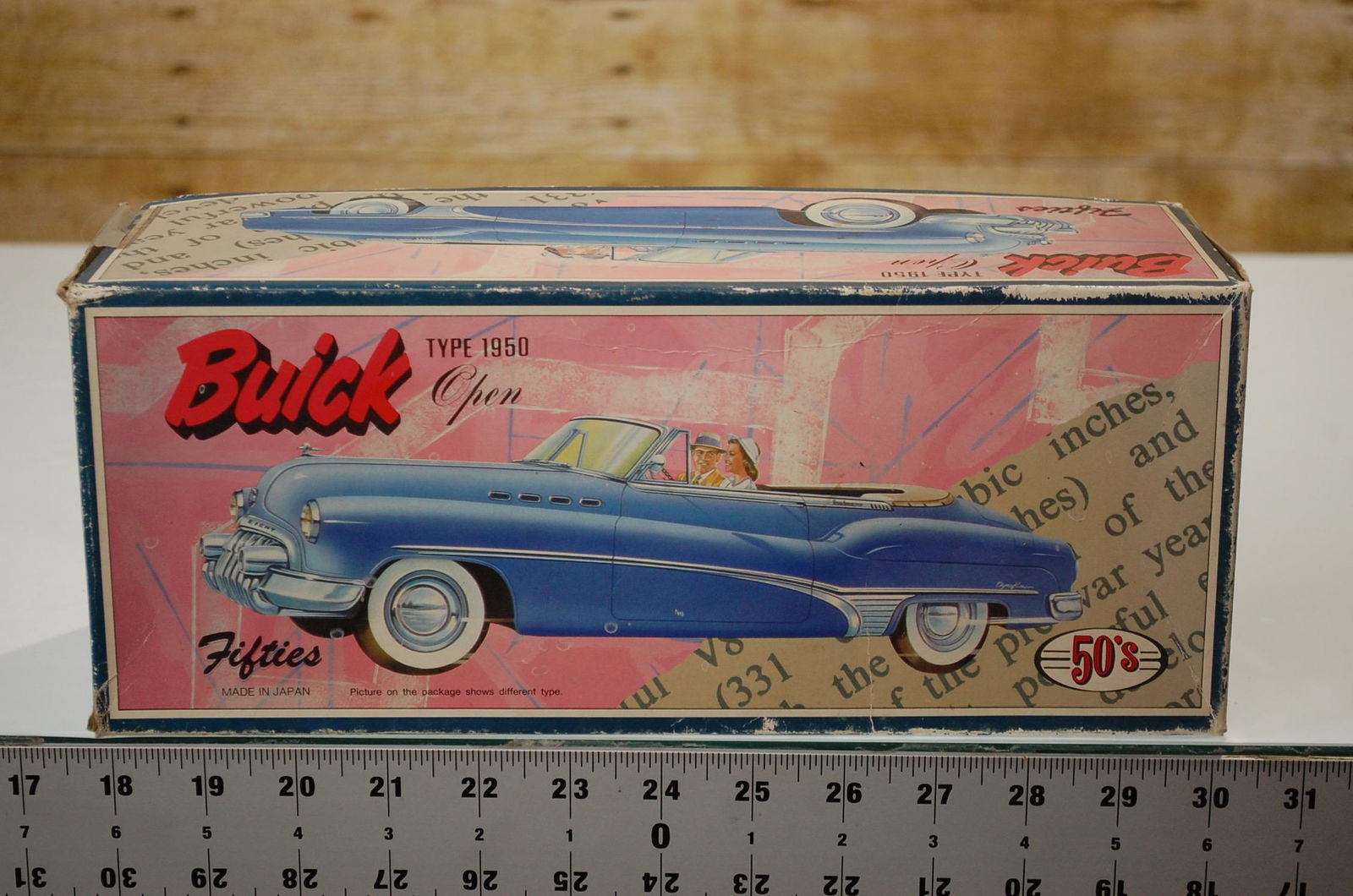 VINTAGE 50'S FIFTIES BUICK SEDAN TYPE 1950 TIN FRICTION: Vintage Fifties Buick Sedan tin friction car, Made in Japan.The car itself looks to be in MINT Condition to me, rarely taken out of the box, and never played with.No scratches or dings in the paint. C