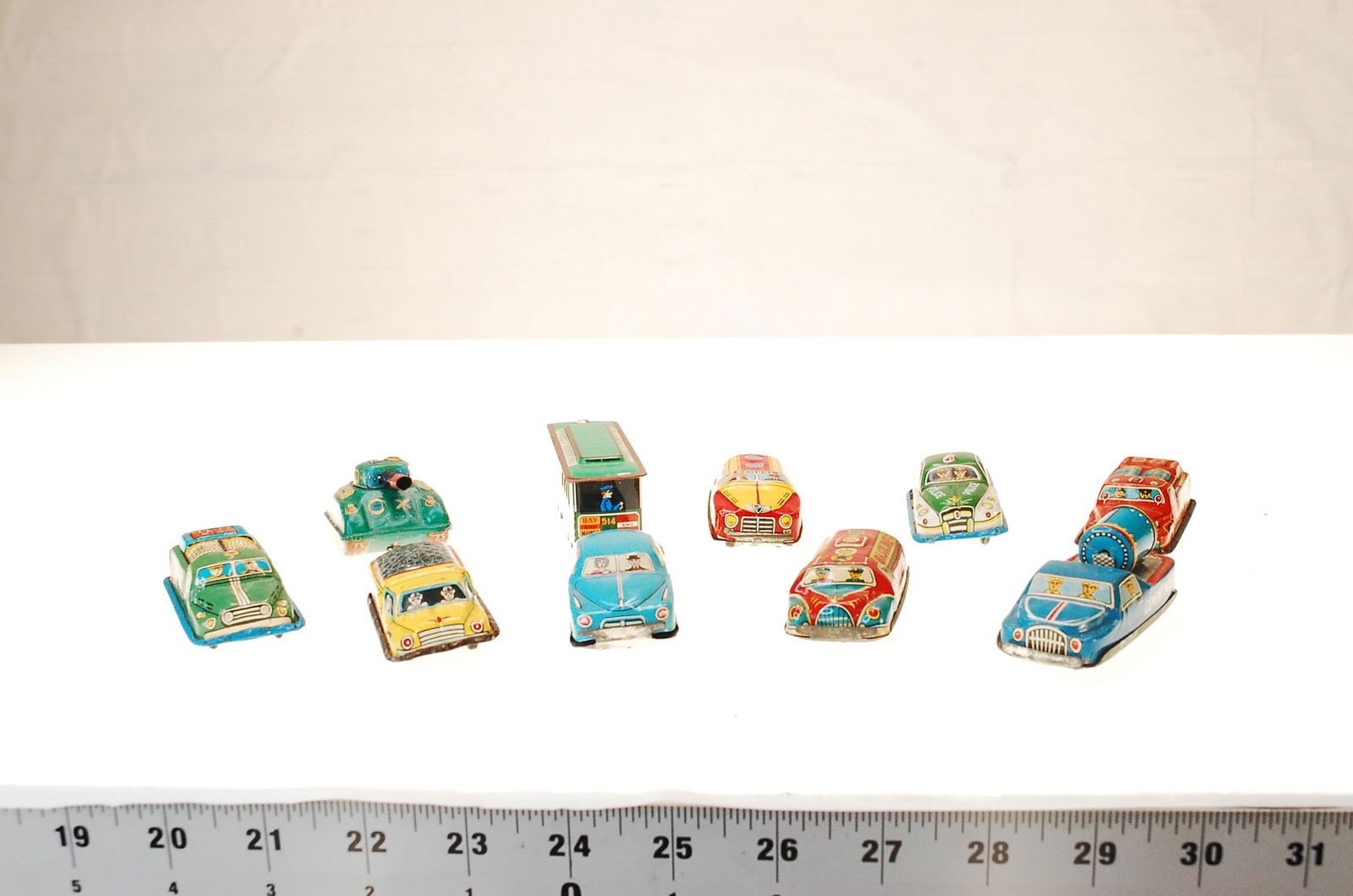 VINTAGE 195O"S  COMIC CAR TIN LITHO CARS (GET ALL 10) (1 of 5)