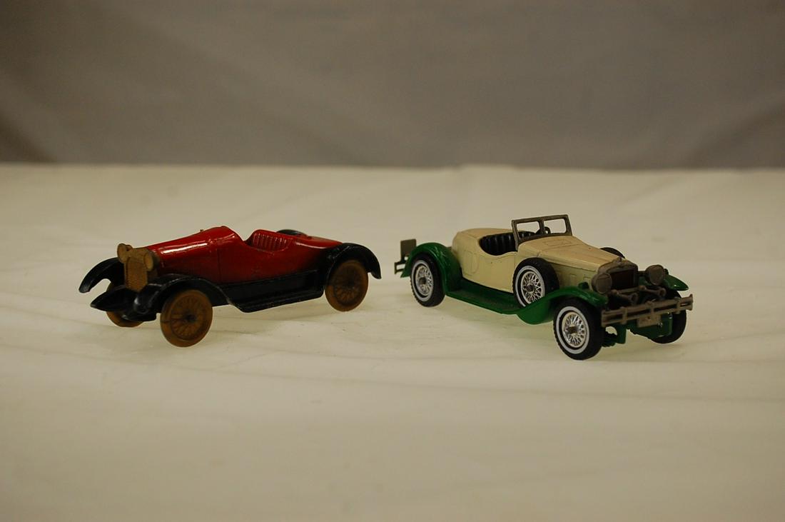 TOOTSIETOY CLASSIC  1919 STUTZ BEARCAT AND MATCHBOX (1 of 4)
