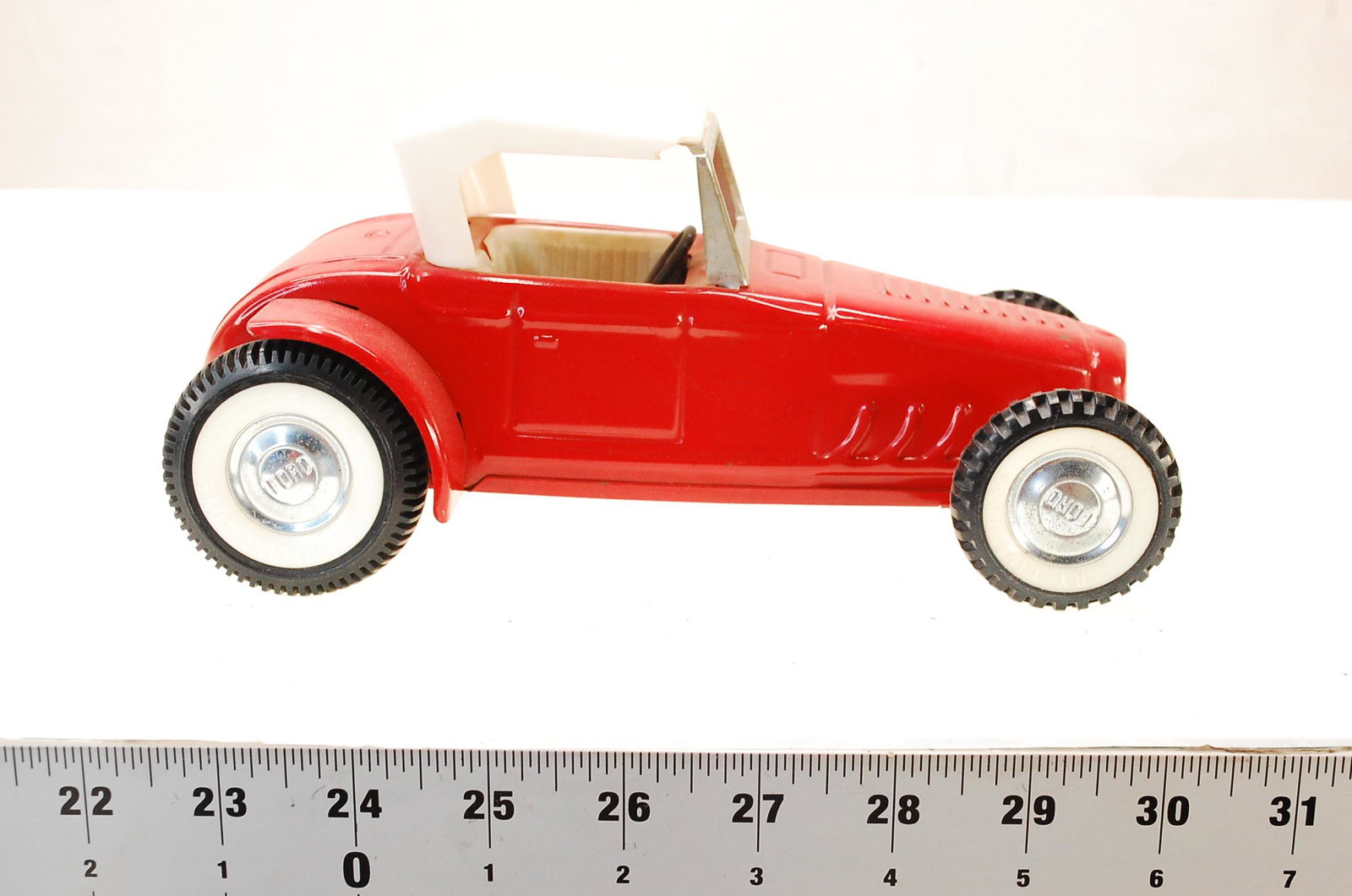 Vintage Nylint Ford Roadster Hot Rod (1 of 5)