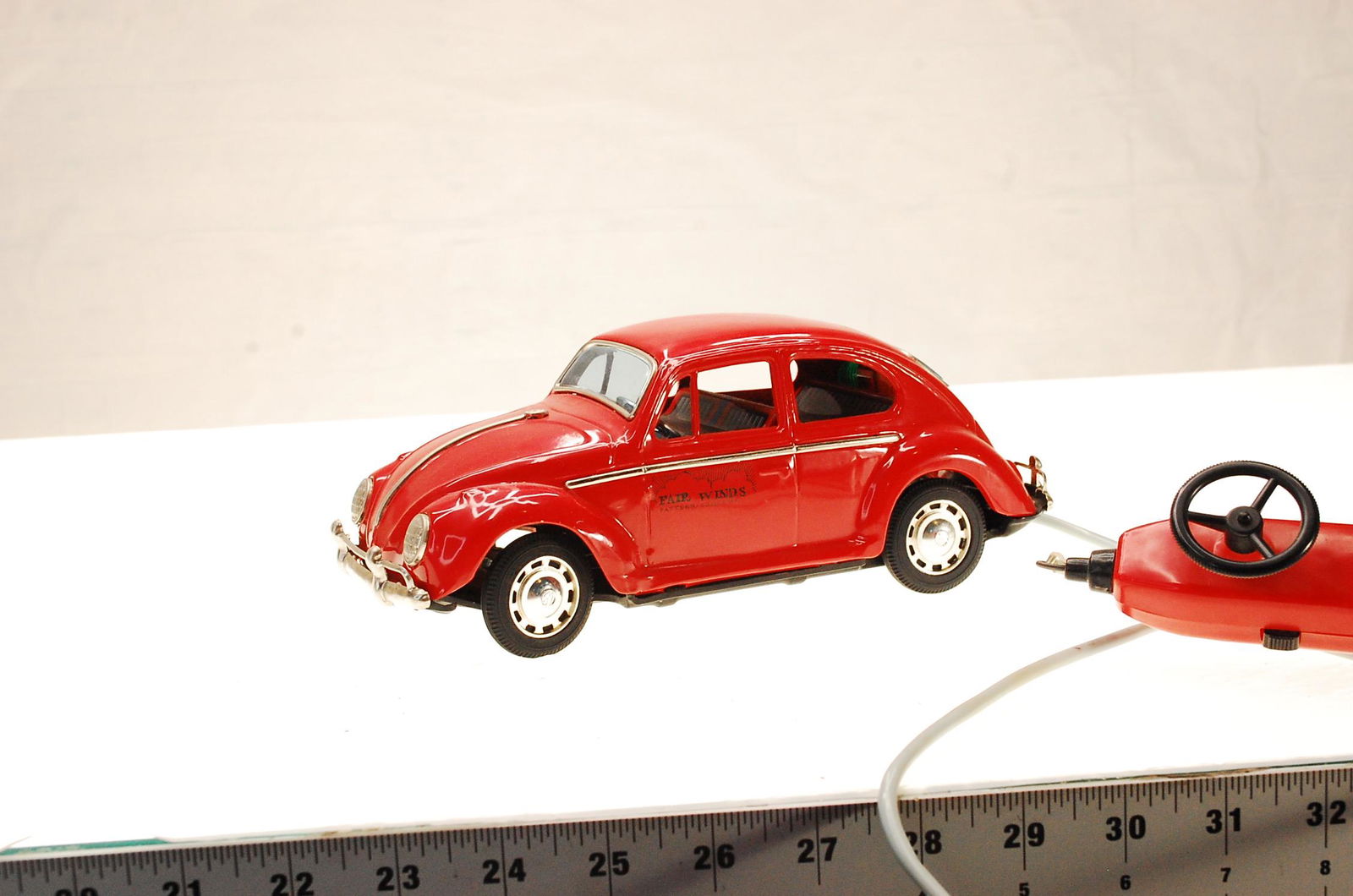 VINTAGE MODERN TOY TIN VW BUG REMOTE CONTROL CAR RARE (1 of 5)
