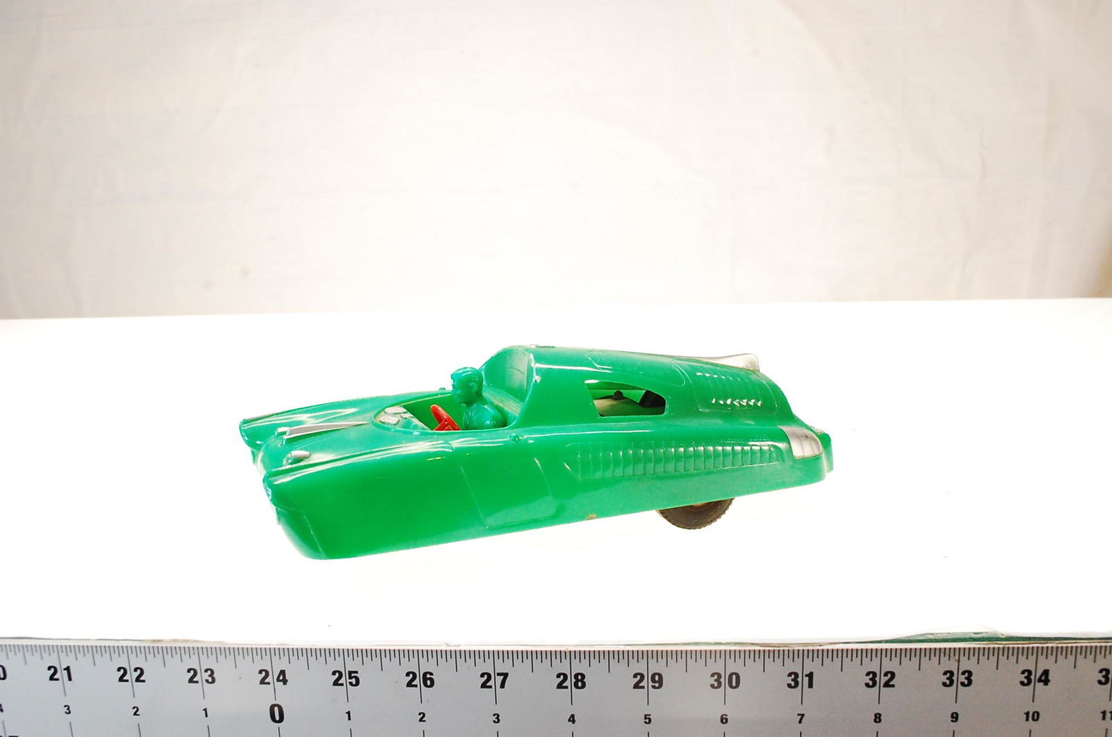 1951 BUICK LESABRE CONCEPT CAR FRICTION TOY 10" MARX (1 of 6)