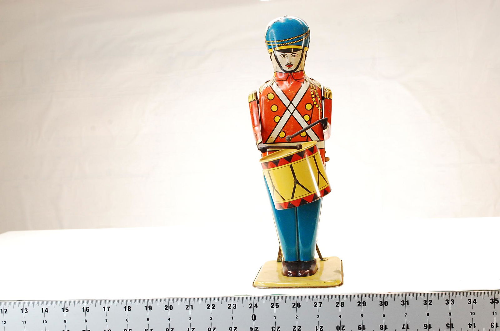 1930S WOLVERINE DRUM MAJOR #27 (1 of 5)