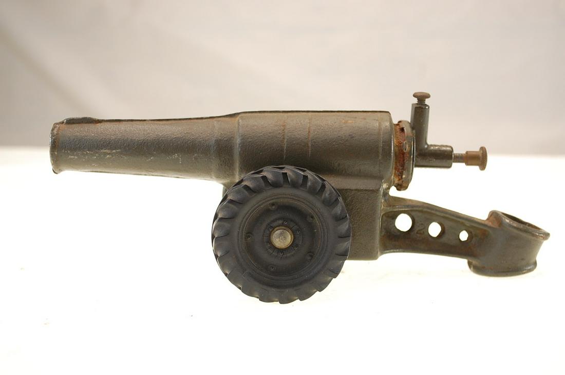 VINTAGE CAST IRON METAL TOY CANON CANNON: VINTAGE CAST IRON METAL TOY CANON CANNON RUBBER TIRES ARMY MILITARY 9" LON