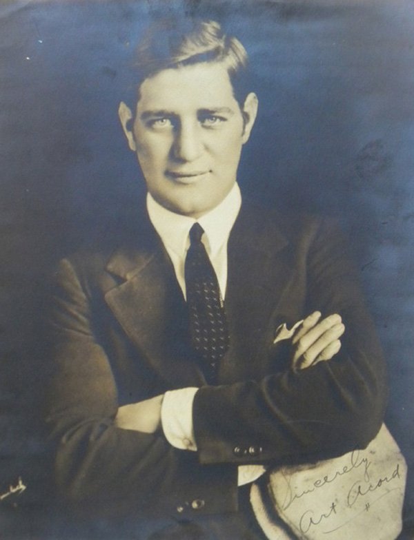 Art Acord, 8x10, signed photo, 20’s: Art Acord, 8x10, signed photo, 1920’s, Facts: Art Acord (1890–1931) American silent film actor and rodeo champion. He made over 100 film shorts, acting, performing stunts and writing the scripts.