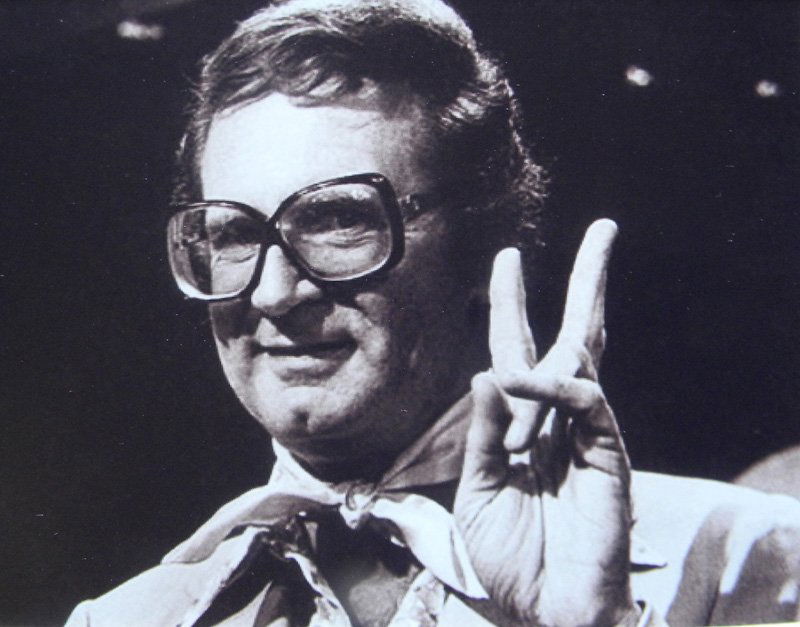 Charles Nelson Reilly autograph/photograph, 11 x 1: Charles Nelson Reilly autograph/photograph, 11 x 14, Facts: Charles Nelson Reilly (1931–2007) American actor, comedian, director. He appeared in many movies, children’s television, animated cartoo