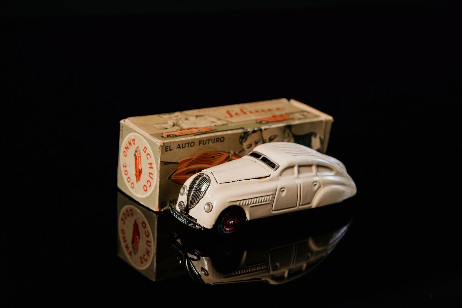 Schuco 2000 Maybach Kommando Auto (1 of 7)