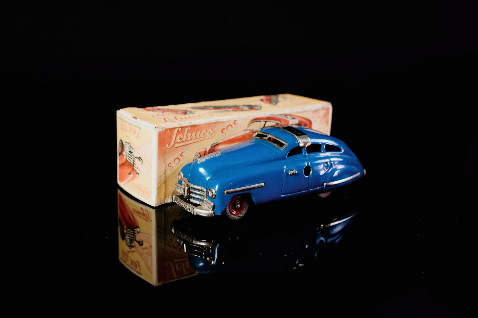 Schuco Fex 1111 Auto (1 of 7)