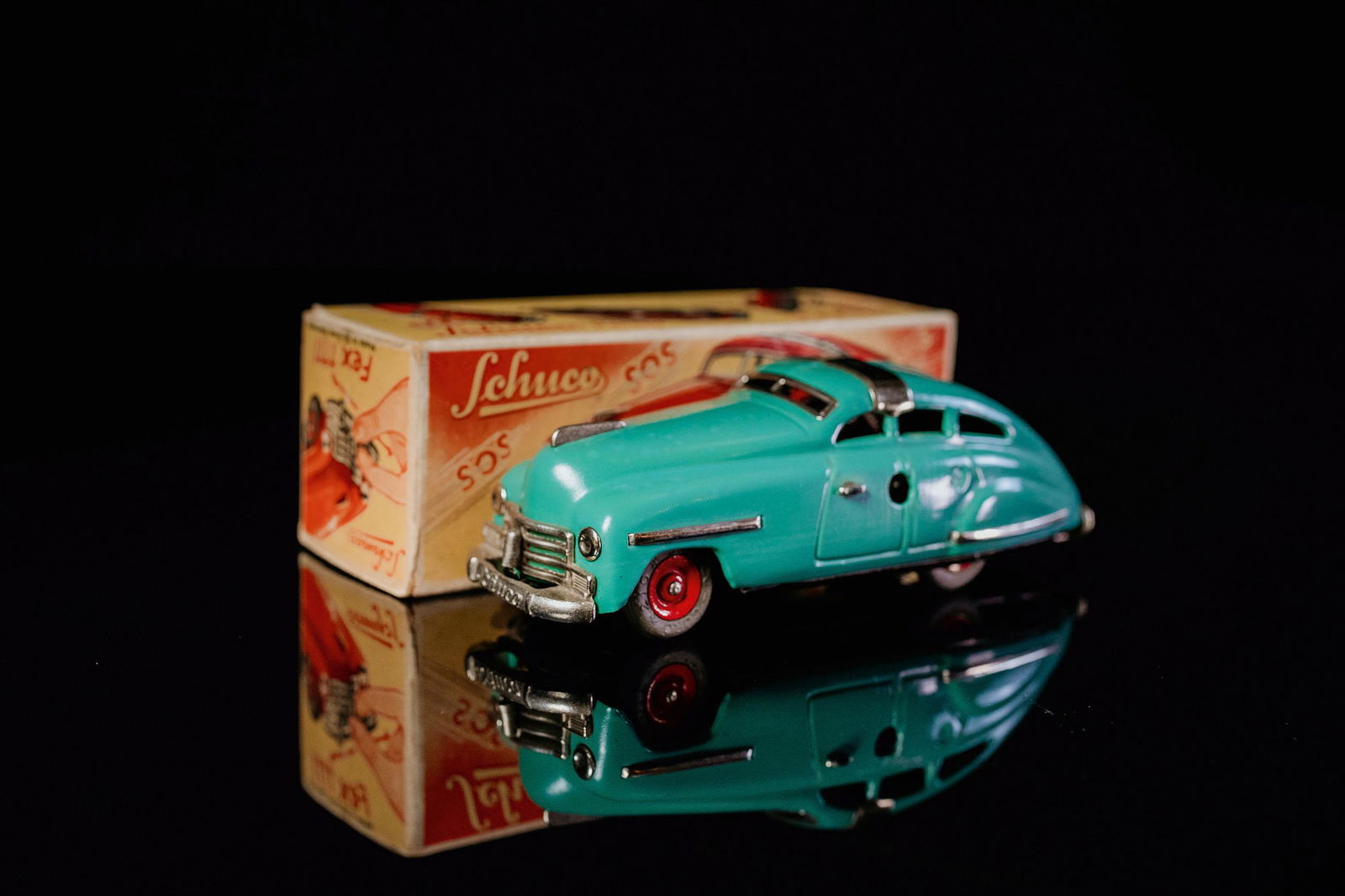 Schuco Fex 1111 Auto (1 of 10)