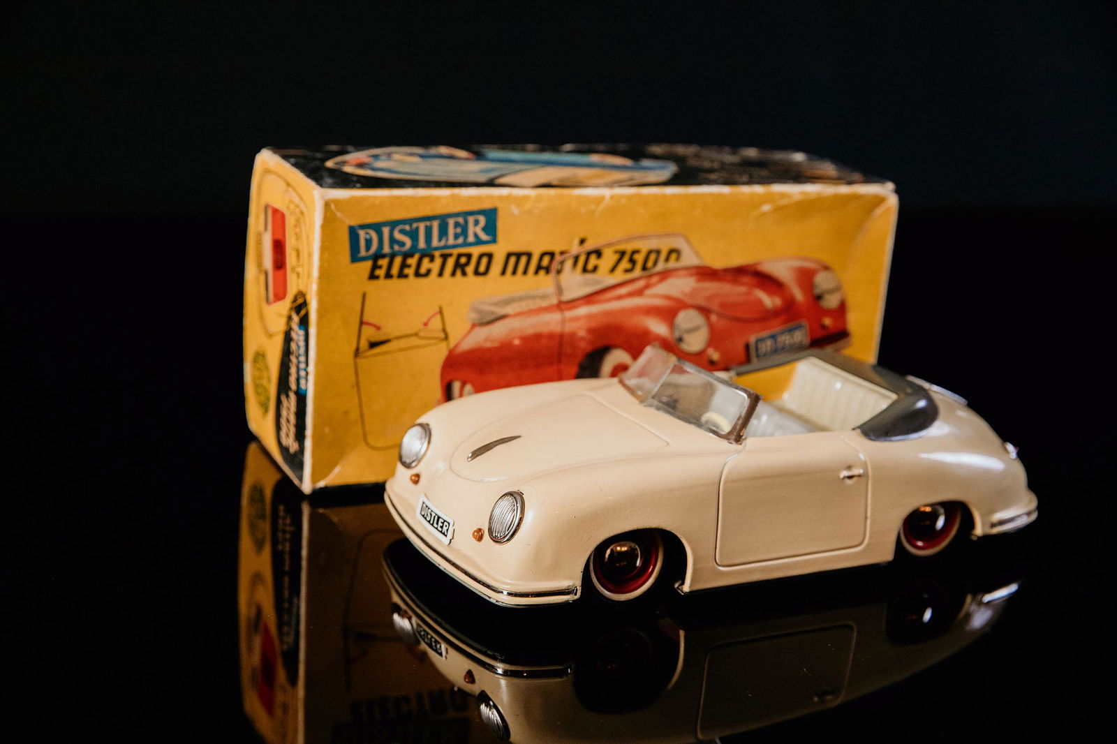 Distler Porsche 1. Version (1 of 8)