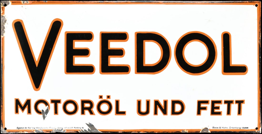 VEEDOL MOTOROEL UND FETT | 26" PORCELAIN SIGN: Porcelain sign ( Enamel sign ), convex, thickly stenciled, GER around 1930, 66 x 33 cm, Boos & Hahn, Ortenberg-Baden, early pre-war sign, very beautiful gloss | We do only sell old original pieces - n