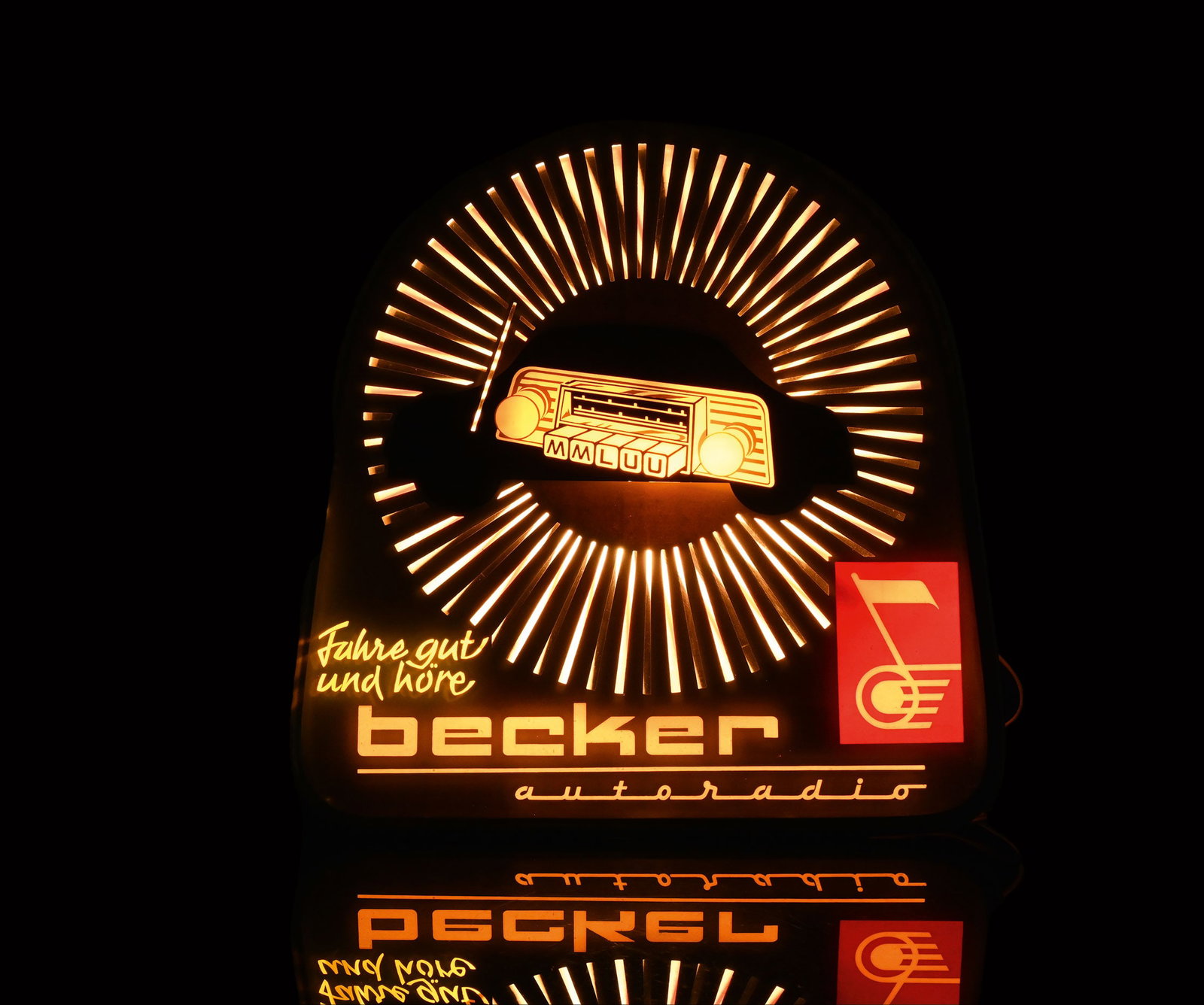 BECKER AUTORADIO | 15" LIGHTED SIGN (1 of 2)