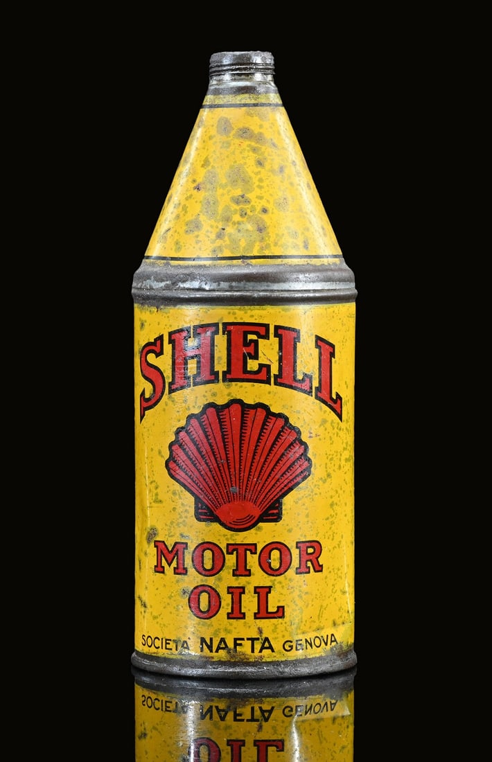 SHELL MOTOR OIL - DOUBLE SHELL | OIL CAN: Oil can, tin, filling capacity 1 l, IT around 1930, H 25 cm, still with the original screw cap | We do only sell old original pieces - no reproductions or fakes. We pack in house, most items can be sh