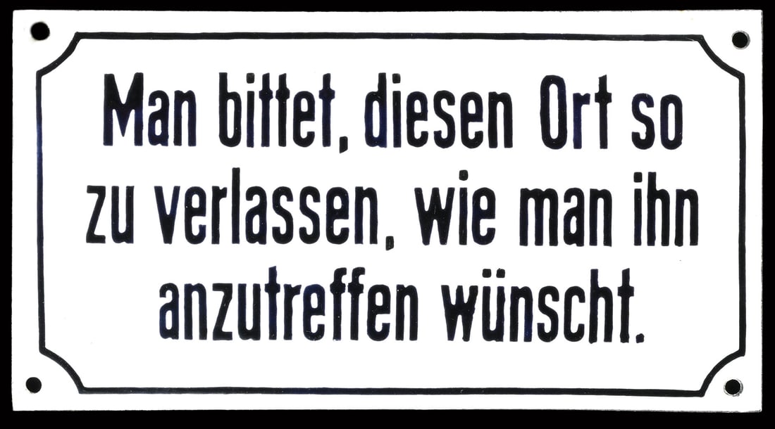 MAN BITTET - TOILETTE | PORCELAIN SIGN | (1++): Porcelain sign ( Enamel sign ), thickly stenciled, GER around 1930, 22 x 12 cm | We do only sell old original pieces - no reproductions or fakes. We pack in house, most items can be shipped overseas. 