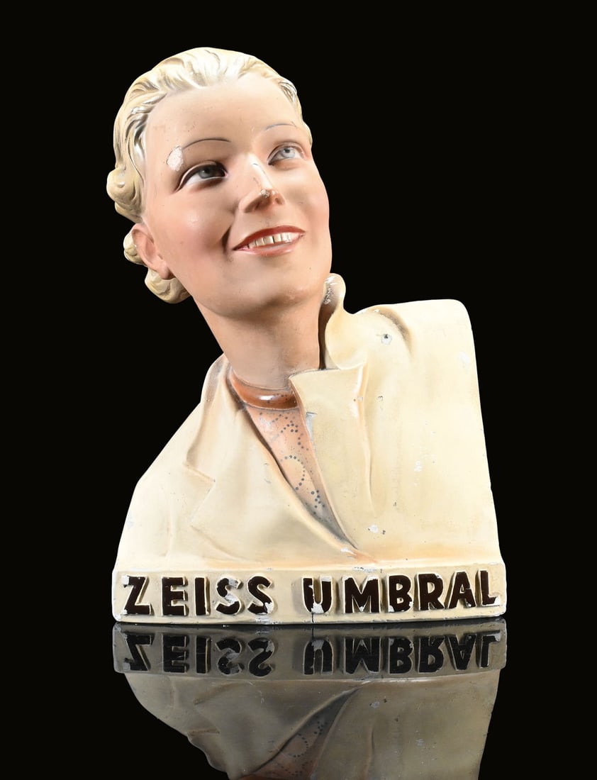 ZEISS UMBRAL | ADVERTISING FIGURE | (2) (1 of 2)