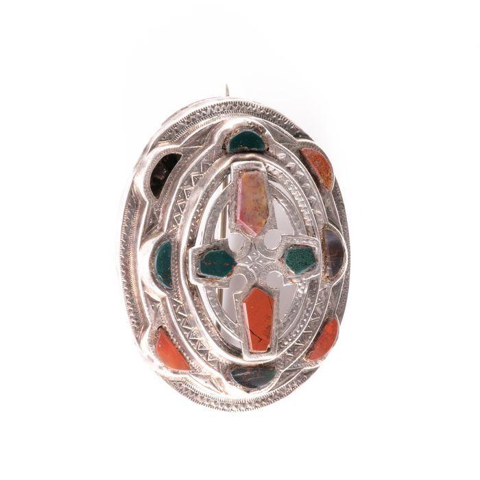 Scottish Cairngorm Agate & Bloodstone Brooch ca. 1880 (1 of 4)