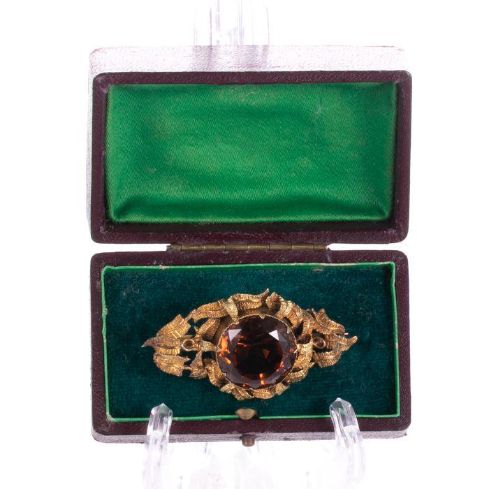 Victorian Gilt Brooch 13.80ct Citrine (1 of 5)