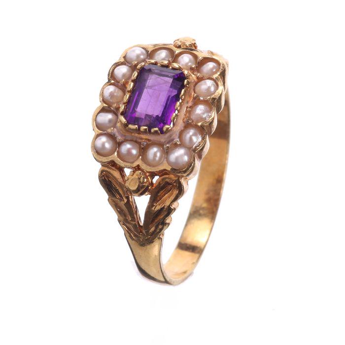 Silver Gilt Amethyst & Pearl Ring (1 of 6)