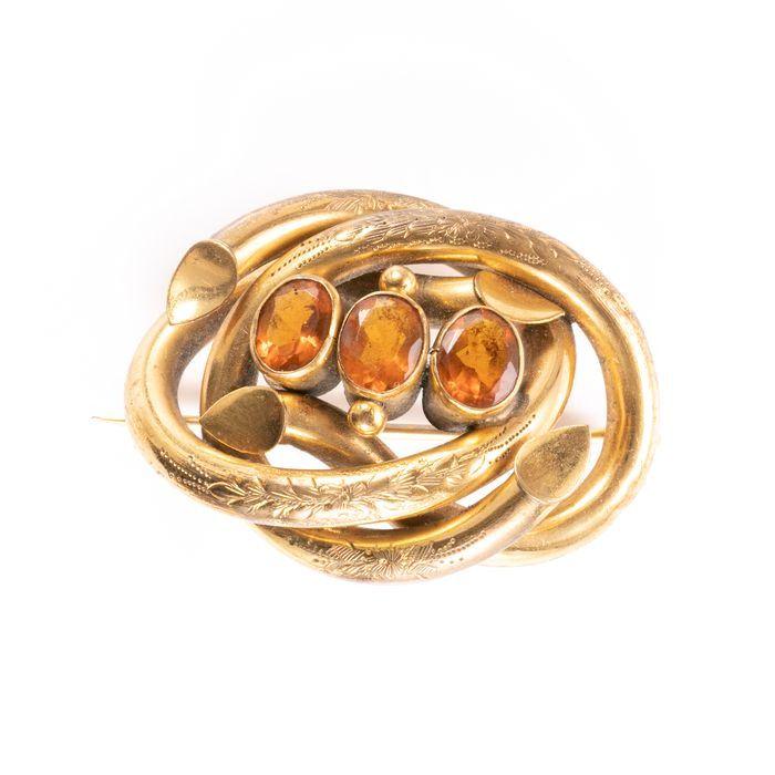 NO RESERVE PRICE Victorian Gilt 7ct Citrine Brooch (1 of 3)