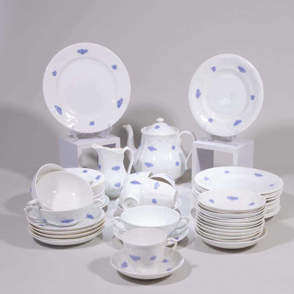 Royal Adderley Blue Chelsea Porcelain 56 Piece Service (1 of 15)