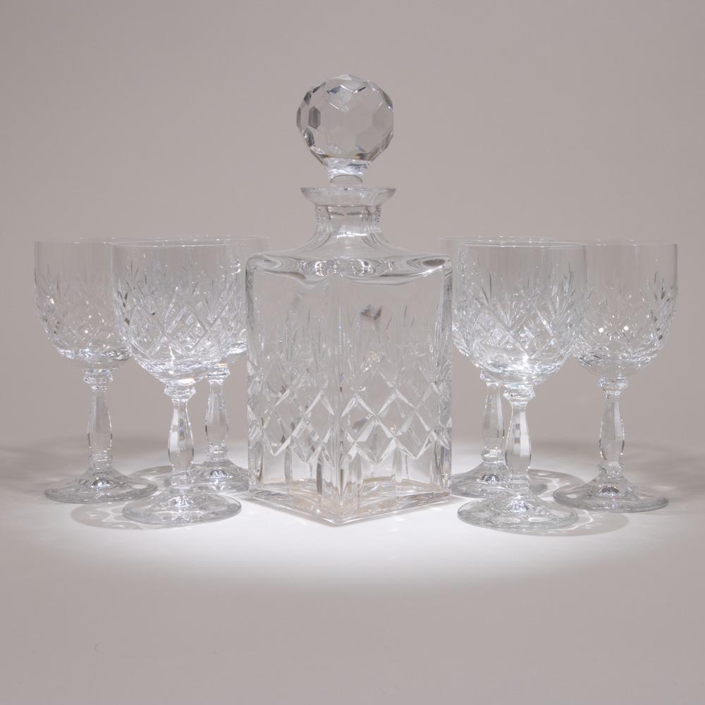 Fine Crystal Glass Decanter & Six Glasses (1 of 6)