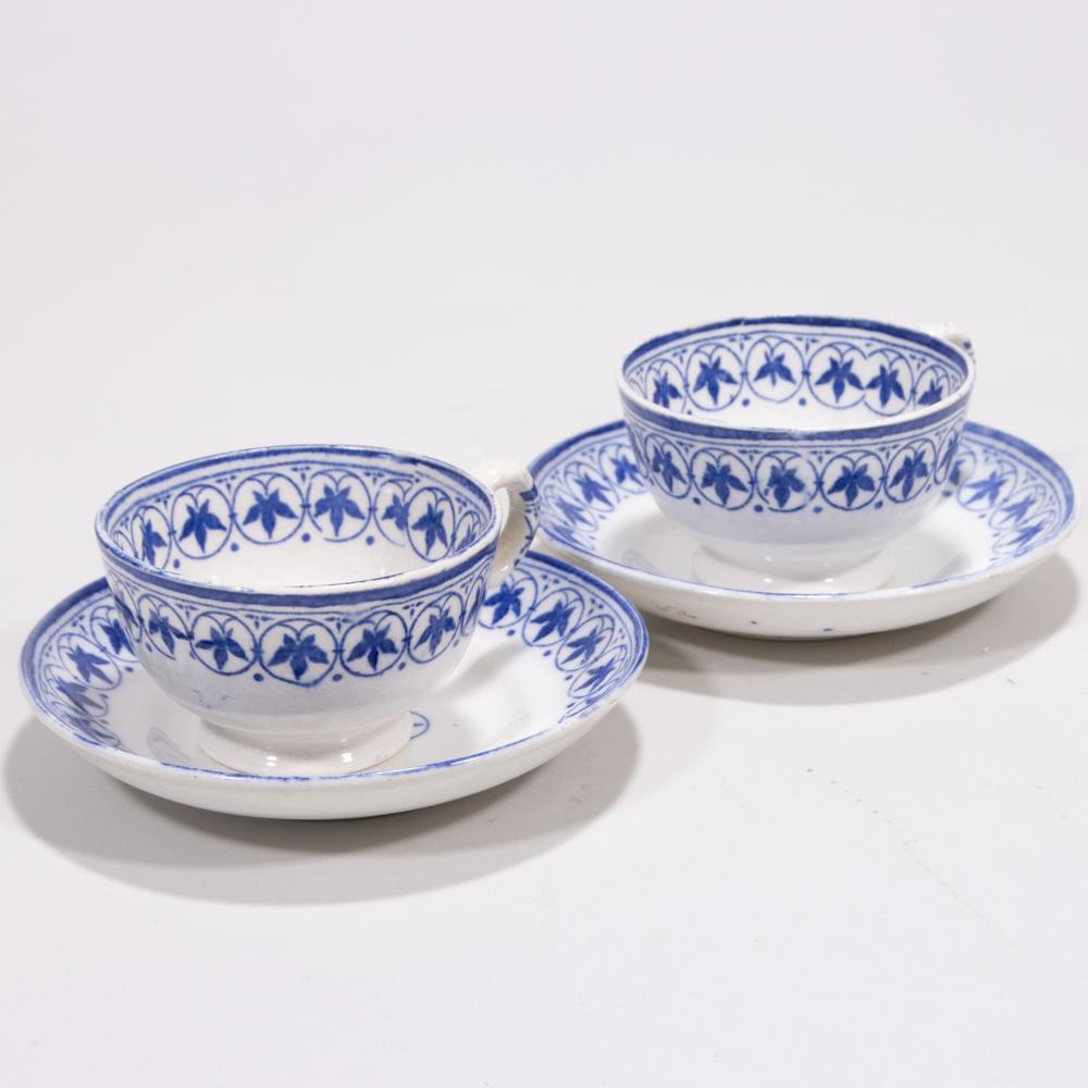 Pair of Blue & White Porcelain Teacups ca. 1800 (1 of 9)