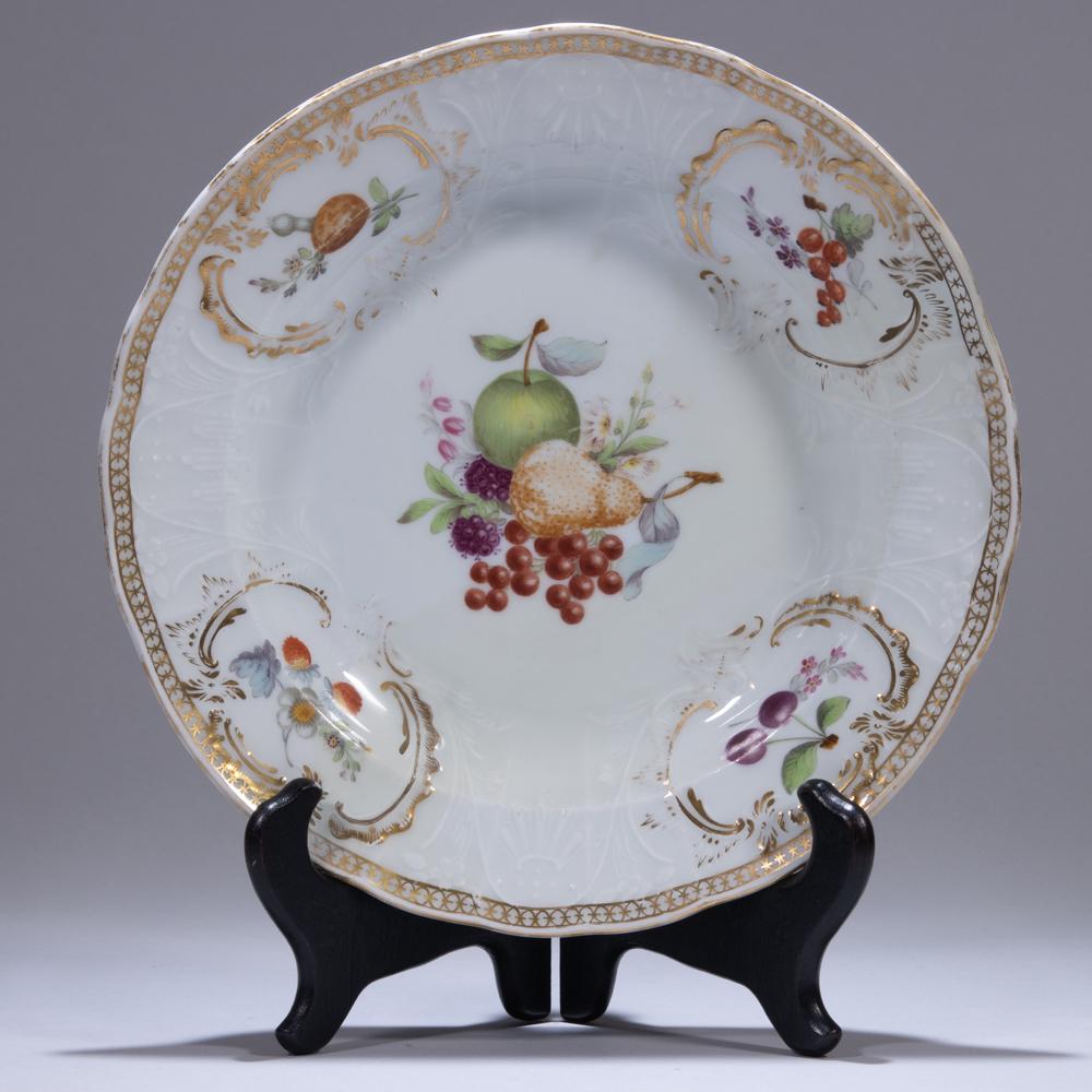 Meissen Porcelain Plate with Painted Fruits: 240 x 240 x 45mm. Please study all photographs carefully to get an accurate representation of the item. We offer in-house shipping internationally (US and rest of the world. Dispatched from the UK). W