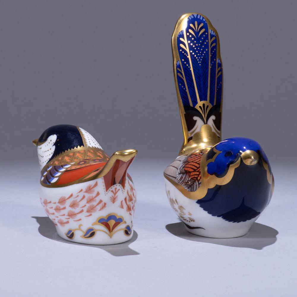 Royal Crown Derby Porcelain & Gold Bird Paperweights (1 of 6)