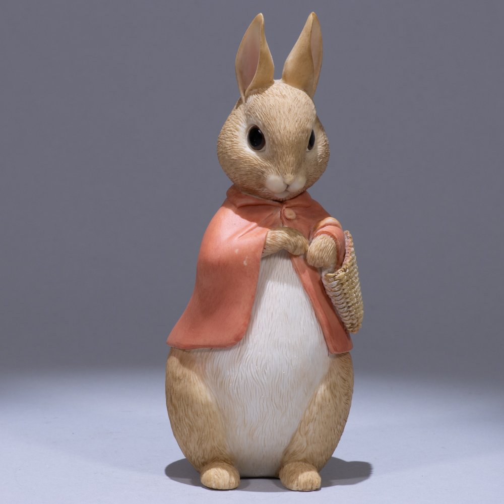 Peter Rabbit "Flopsy" Sculpture: 80 x 80 x 170mm. Please study all photographs carefully to get an accurate representation of the item. We offer in-house shipping internationally (US and rest of the world. Dispatched from the UK). We