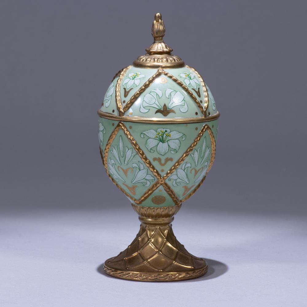House of Faberge Musical Porcelain Egg - Dance of the: 60 x 60 x 135mm. Please study all photographs carefully to get an accurate representation of the item. We offer in-house shipping internationally (US and rest of the world. Dispatched from the UK). We