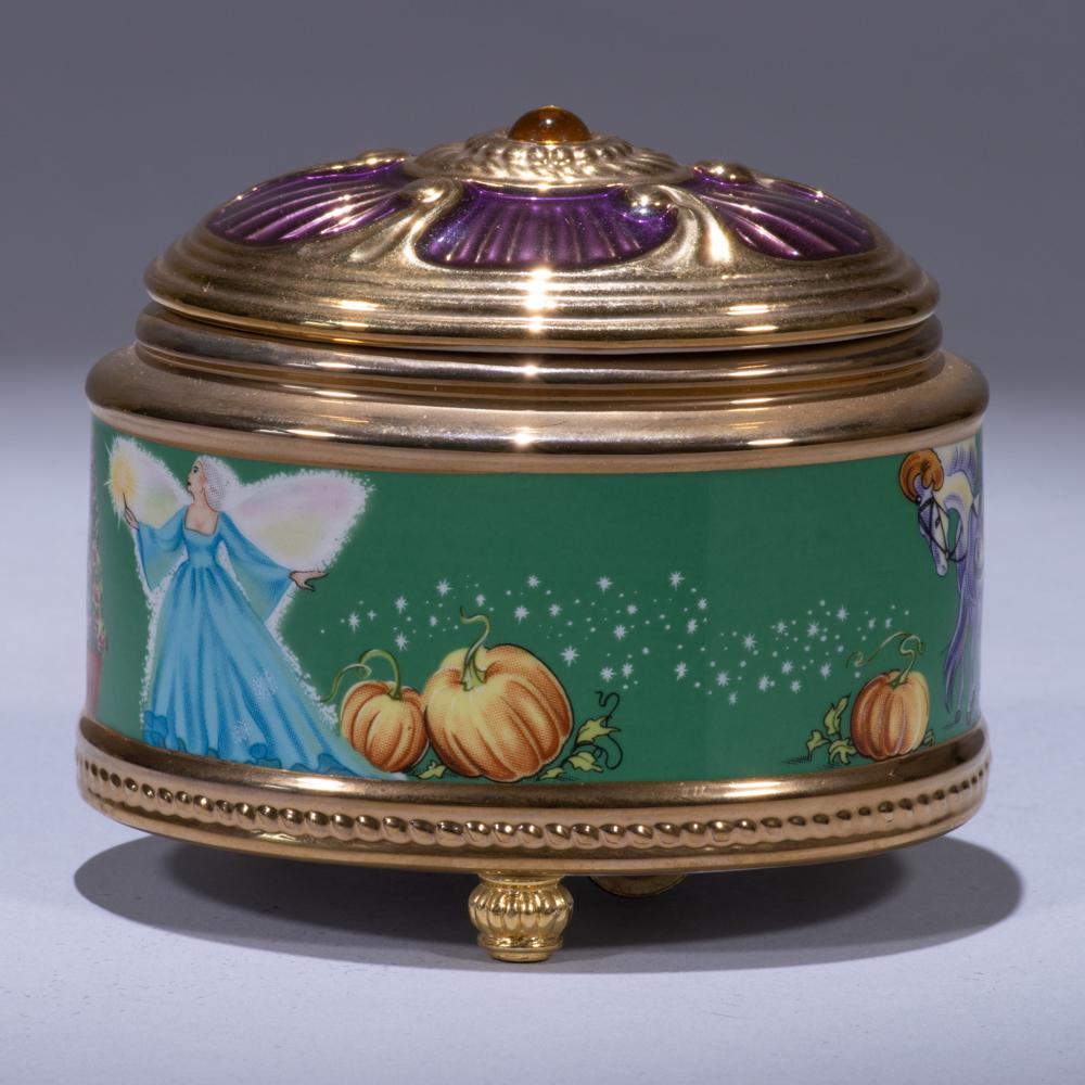 House of Faberge Musical Porcelain Box "Cinderella": 90 x 70 x 80mm. Please study all photographs carefully to get an accurate representation of the item. We offer in-house shipping internationally (US and rest of the world. Dispatched from the UK). We 