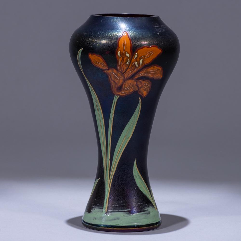 Art Nouveau Opaline Glass Flower Vase: 80 x 80 x 150mm. Please study all photographs carefully to get an accurate representation of the item. We offer in-house shipping internationally (US and rest of the world. Dispatched from the UK). We