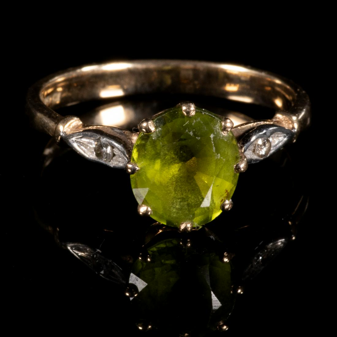 9 Kt. Gold 1.35ct Peridot & Diamond Ring (1 of 6)