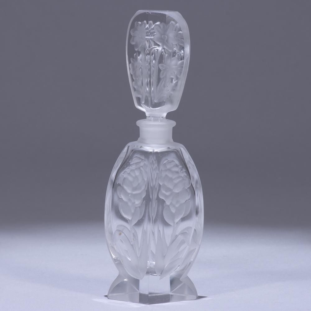 Art Nouveau Intaglio Perfume Bottle Pate de Verre Glass: 50 x 40 x 140mm. Please study all photographs carefully to get an accurate representation of the item. We offer in-house shipping internationally (US and rest of the world. Dispatched from the UK). We