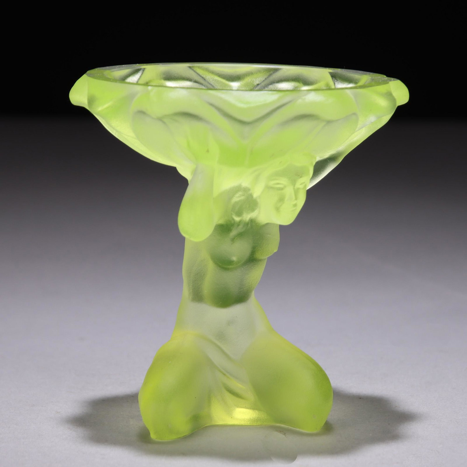 Czech Art Deco Vaseline Glass Ashray: We offer in-house international shipping - following the auction end, we will send you an easy payment link. We aim to ship within 3-5 working days of receiving your payment. Please study all photogra