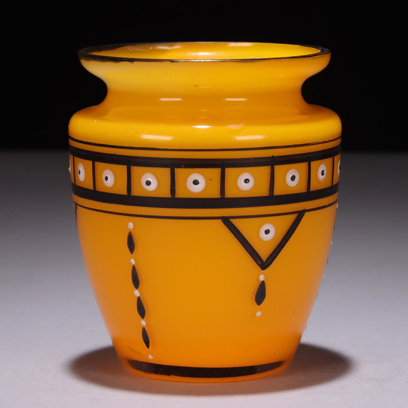 Bohemian Tango Art Deco Glass Opaline Vase: We offer in-house international shipping - following the auction end, we will send you an easy payment link. We aim to ship within 3-5 working days of receiving your payment. Please study all photogra