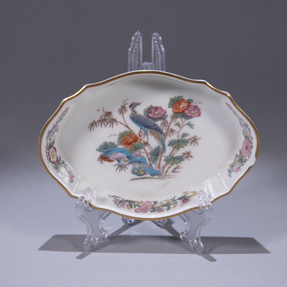 Wedgwood Porcelain Kutani Crane Dish: Please study all photographs carefully to get an accurate representation of the item. Please message us for information on dimensions/condition report. We offer in-house shipping internationally (US a