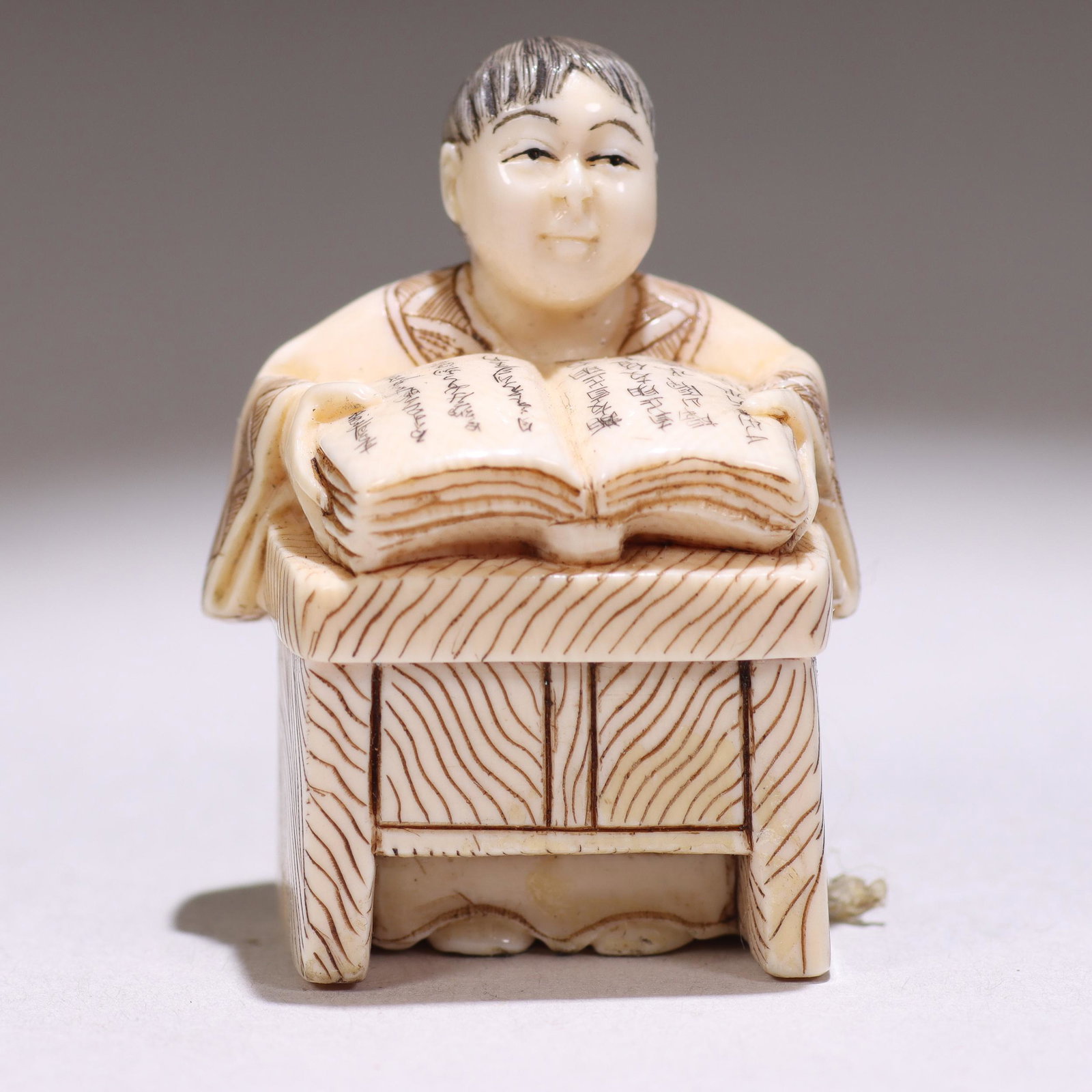 Japanese Meiji Netsuke Figure: Please study all photographs carefully to get an accurate representation of the item. Please message us for information on dimensions/condition report. We offer in-house shipping internationally (US a