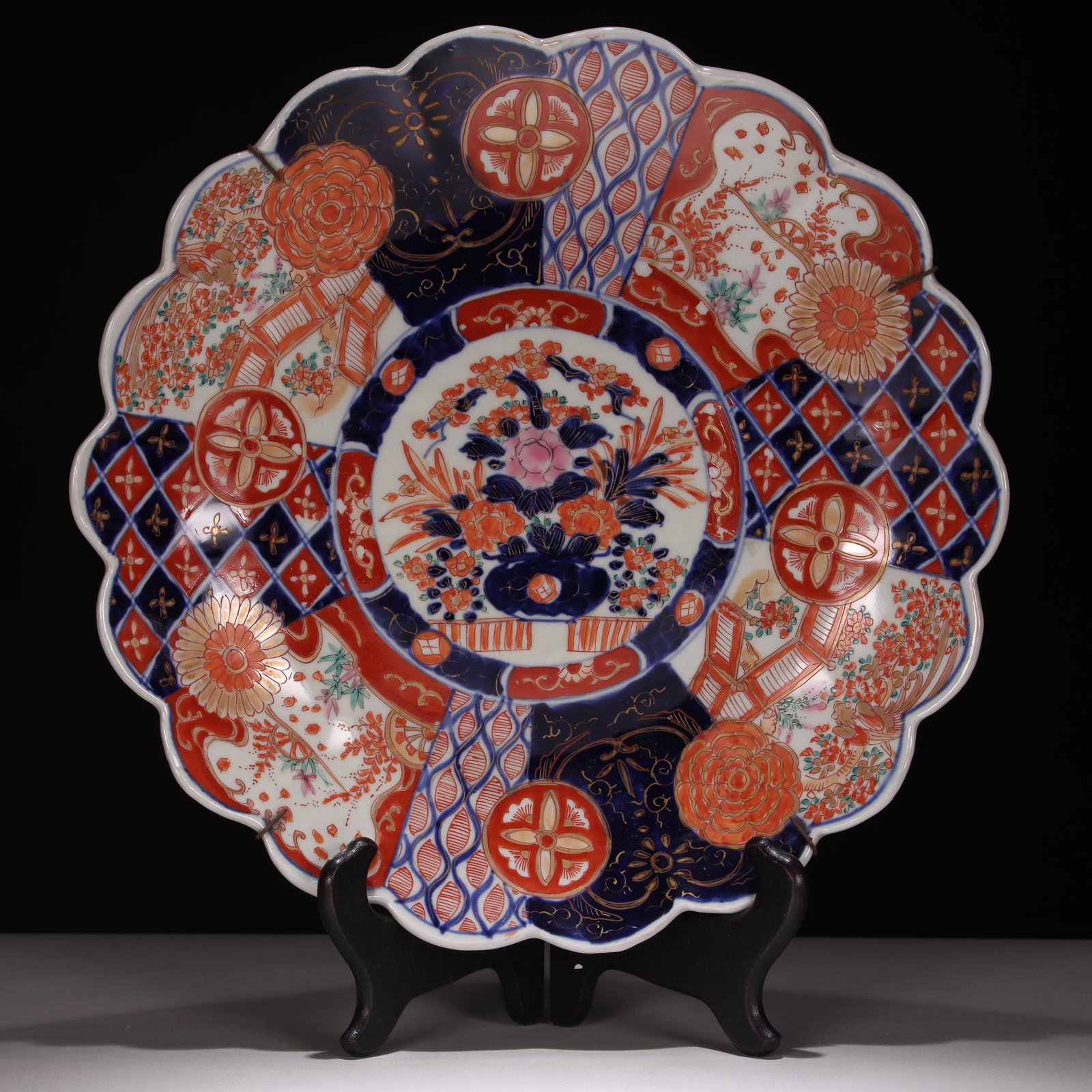 Japanese Imari Porcelain Meiji Plate: Please study all photographs carefully to get an accurate representation of the item. Please message us for information on dimensions/condition report. We offer in-house shipping internationally (US a
