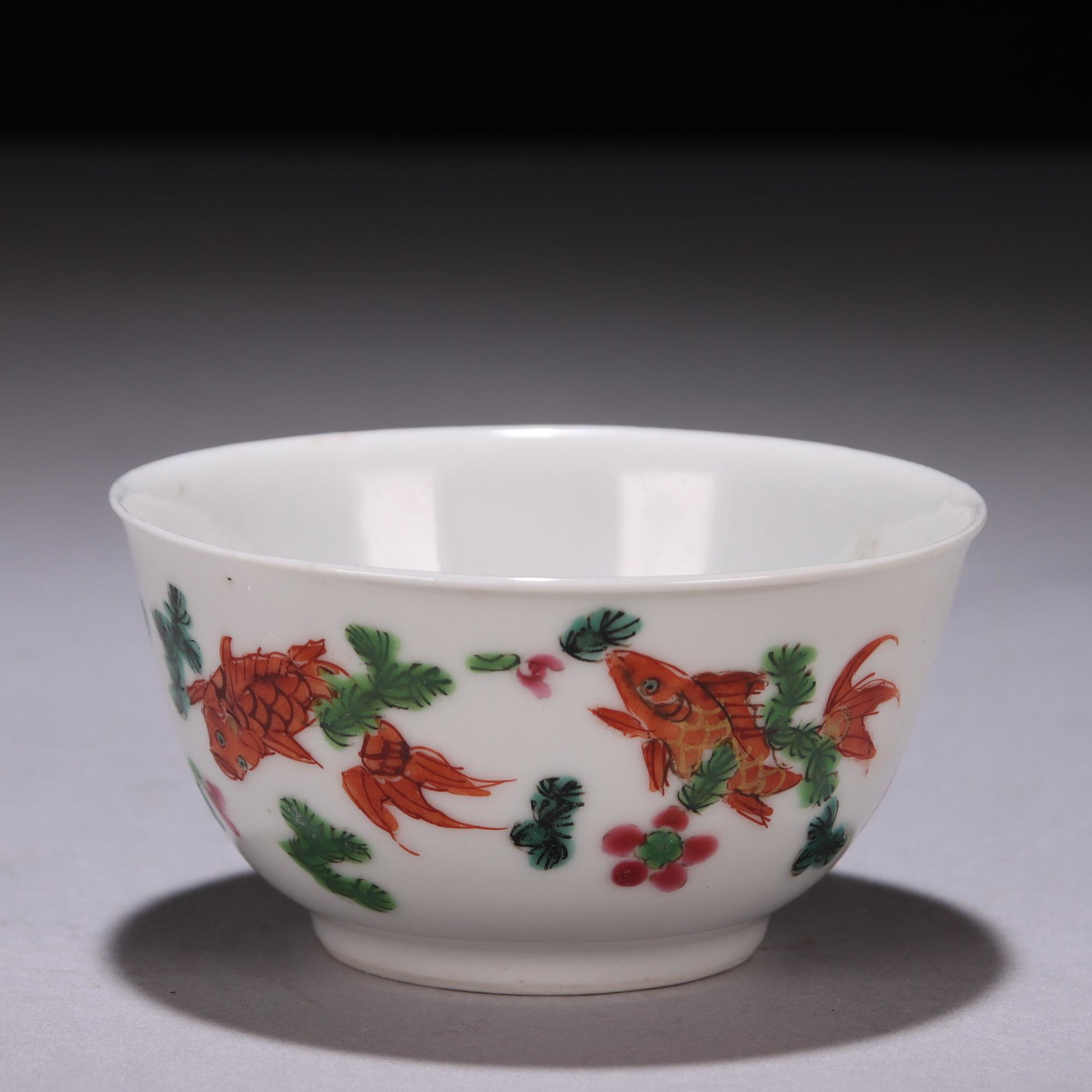 EX Phillip's Chinese 18th Century Porcelain Fish Teabowl: Please study all photographs carefully to get an accurate representation of the item. Please message us for information on dimensions/condition report. We offer in-house shipping internationally (US a