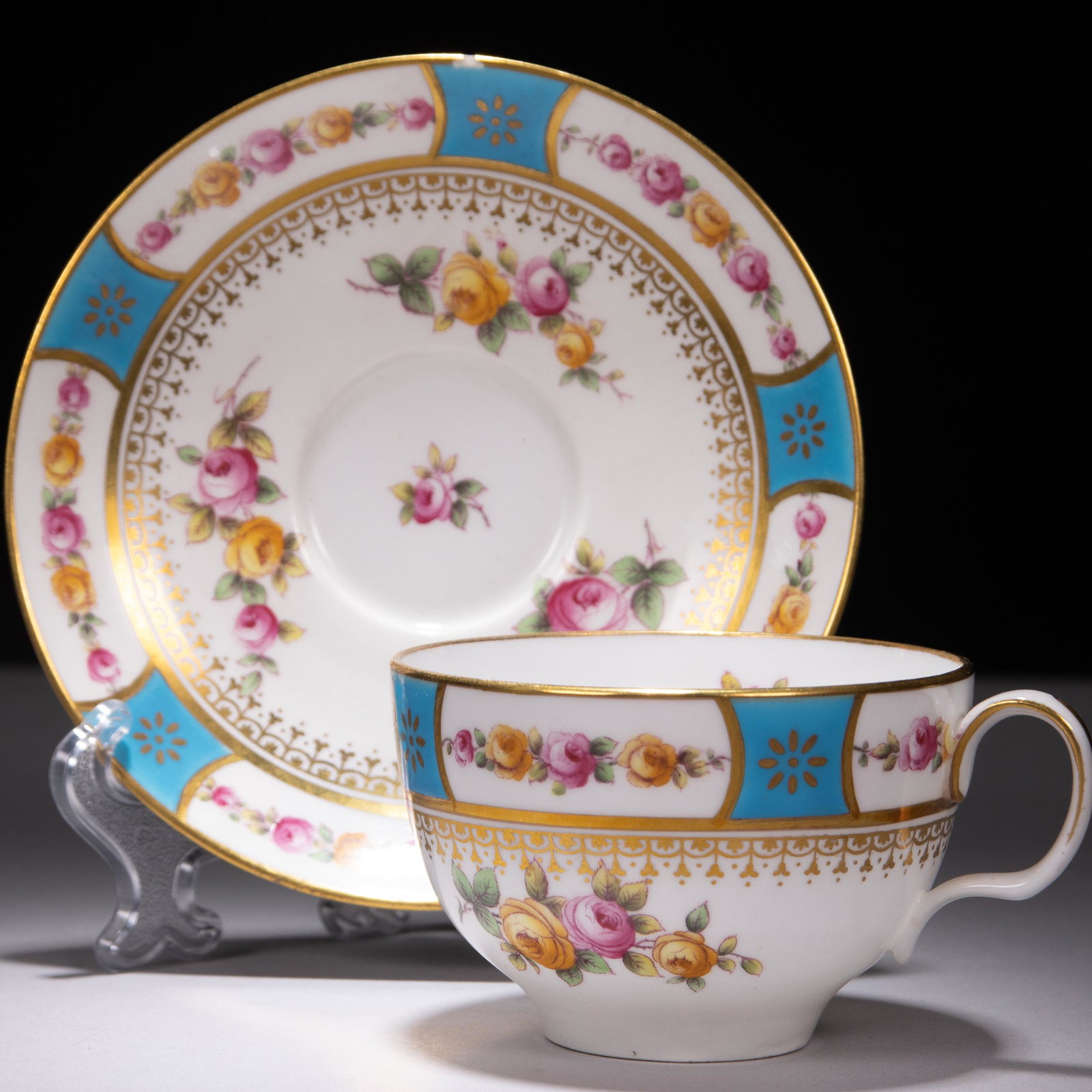 Art Nouveau Copeland Spode Porcelain Teacup & Saucer: MEASURES APPROX SAUCER 13CM; TEACUP 5.5 X 10CM. Please study all photographs carefully to get an accurate representation of the item. We offer in-house shipping internationally (US and rest of the wor