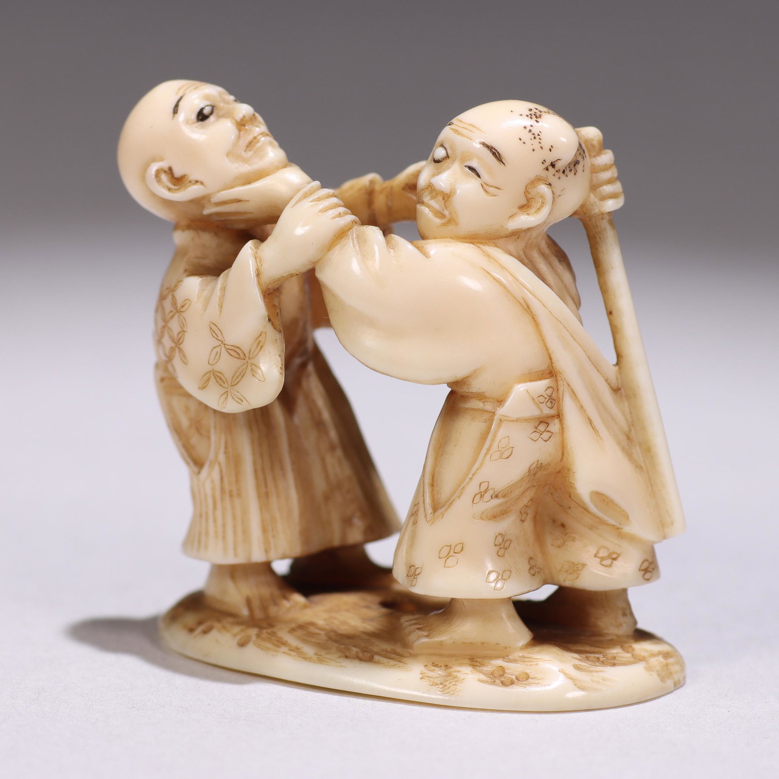 Japanese Signed Meiji Netsuke Figure: Please study all photographs carefully to get an accurate representation of the item. Please message us for information on dimensions/condition report. We offer in-house shipping internationally (US a