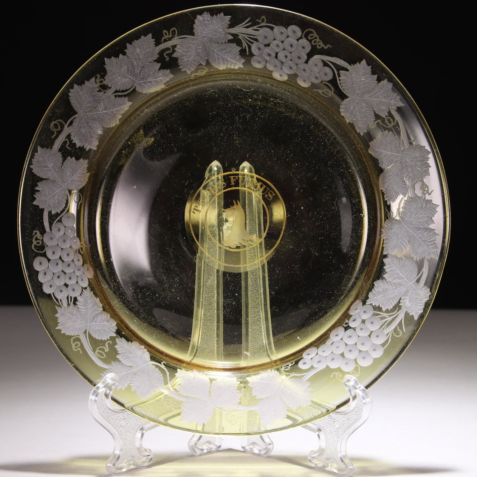 Intaglio Glass Plate: MEASURING APPROX 17CM. Please study all photographs carefully to get an accurate representation of the item. We offer in-house shipping internationally (US and rest of the world. Dispatched from the U