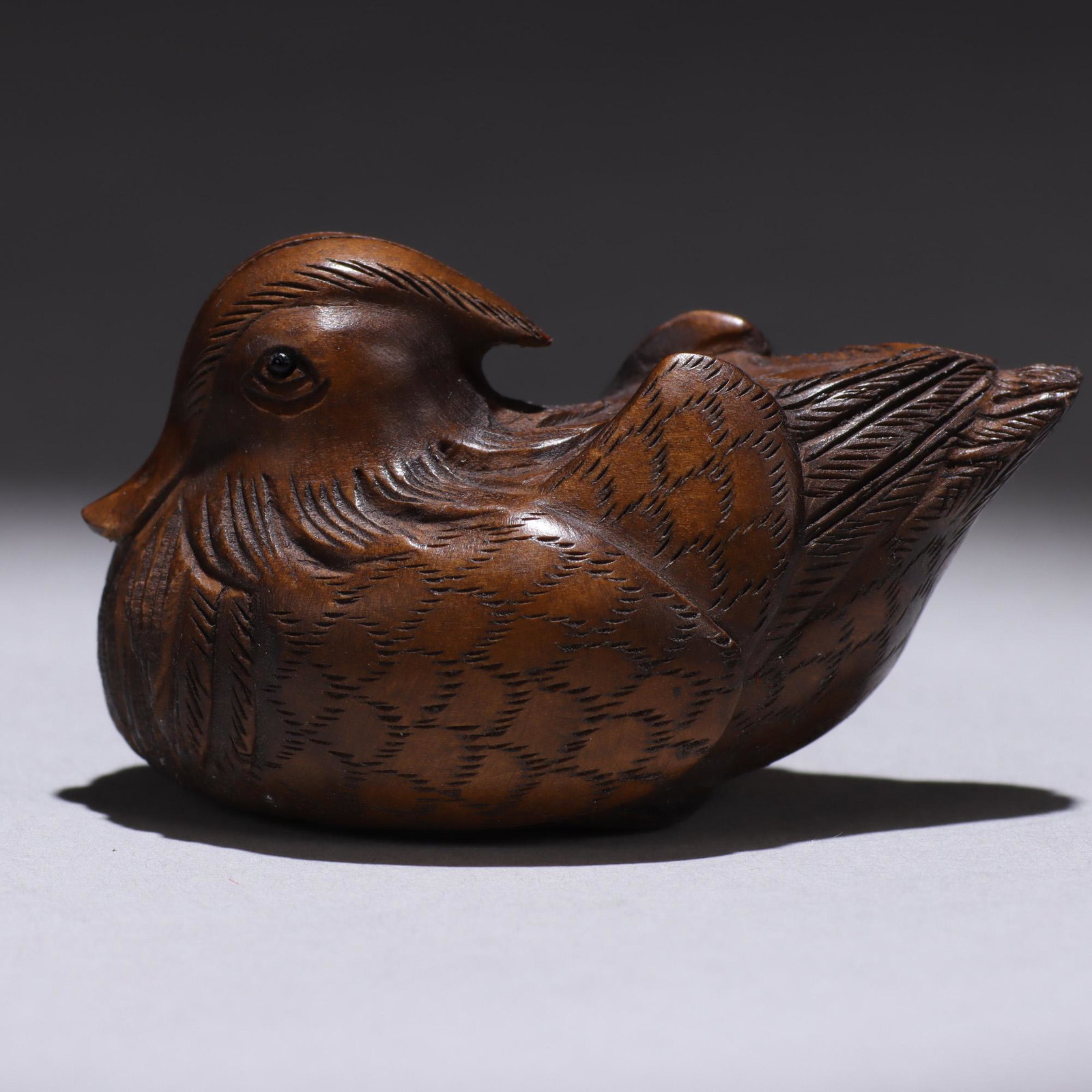 Japanese Signed Boxwood Netsuke of Duck: MEASURING APPROX 5.5 x 3CM. Please study all photographs carefully to get an accurate representation of the item. Please message us for information on dimensions/condition report. We offer in-house sh
