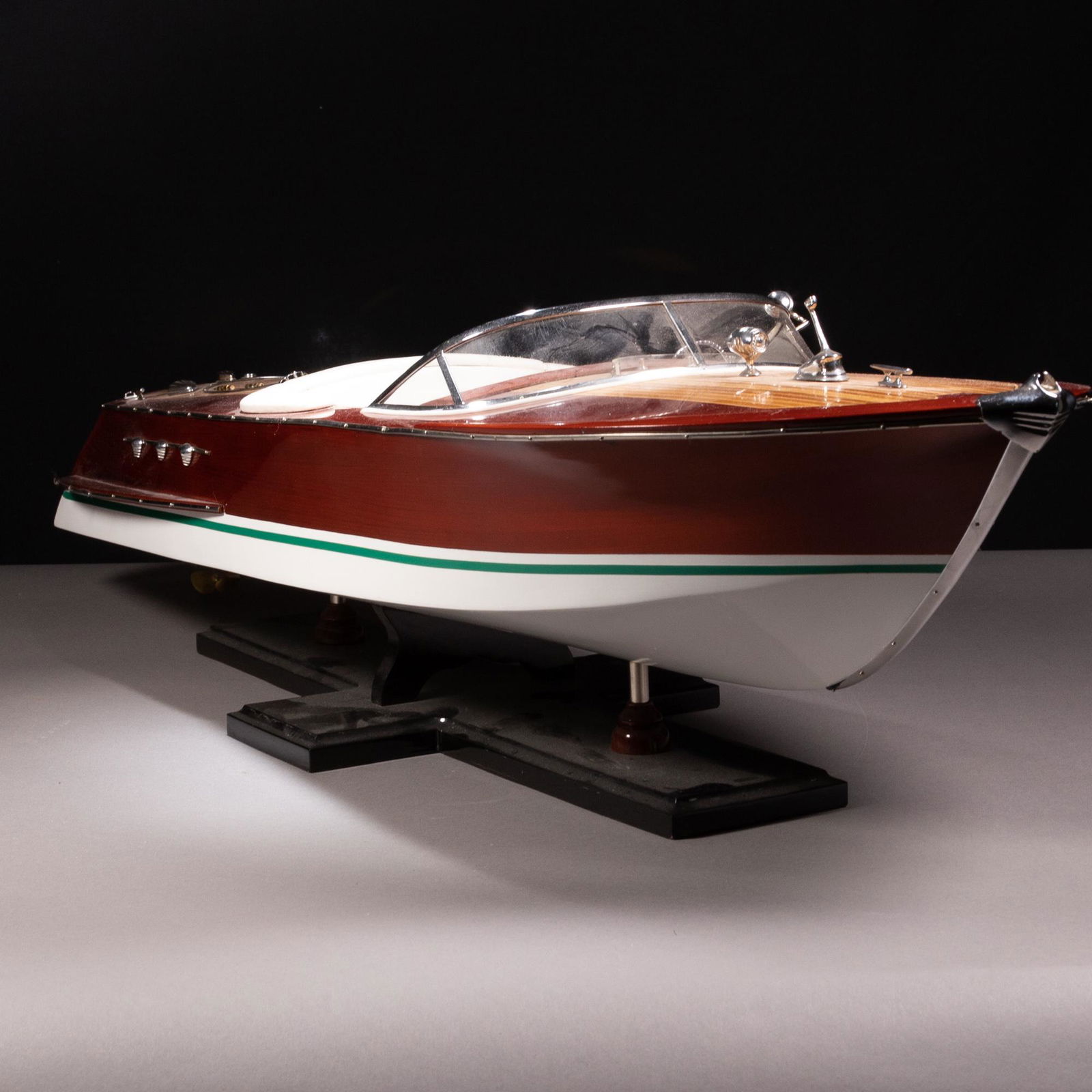 Model Handcrafted Italian Speedboat (1 of 9)