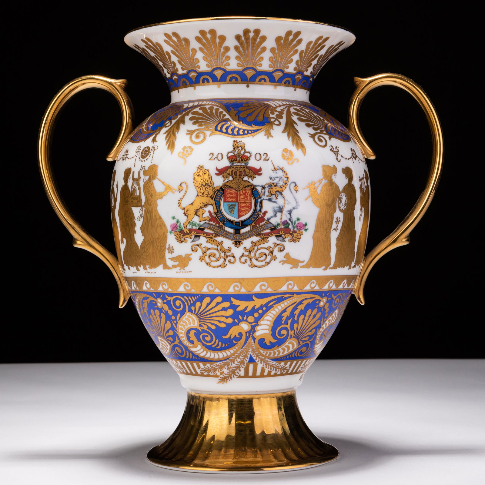 Golden Jubilee 24 KT Gold Porcelain Vase Buckingham Palace (1 of 5)