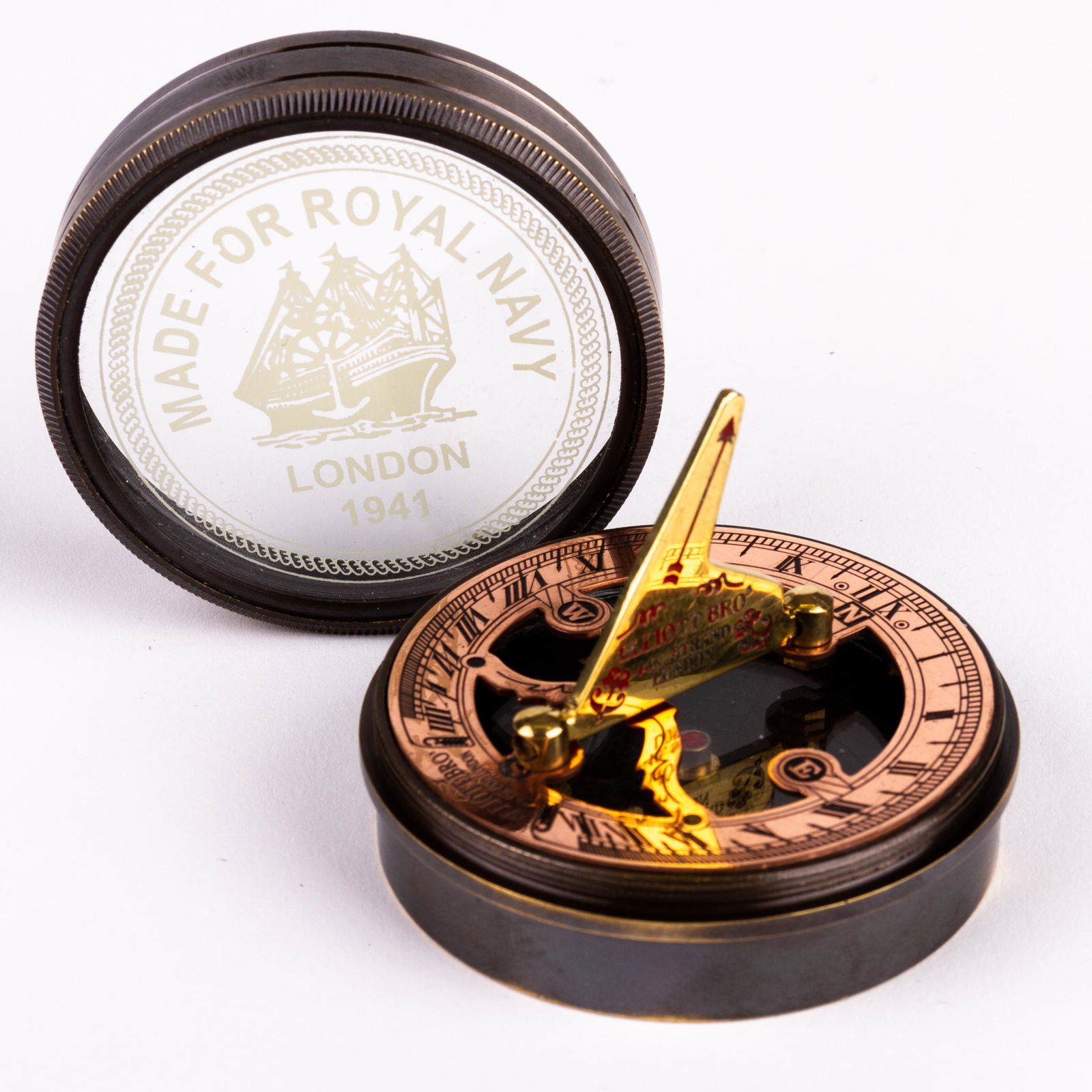Navigational Nautical Bronze Cased Compass (1 of 7)