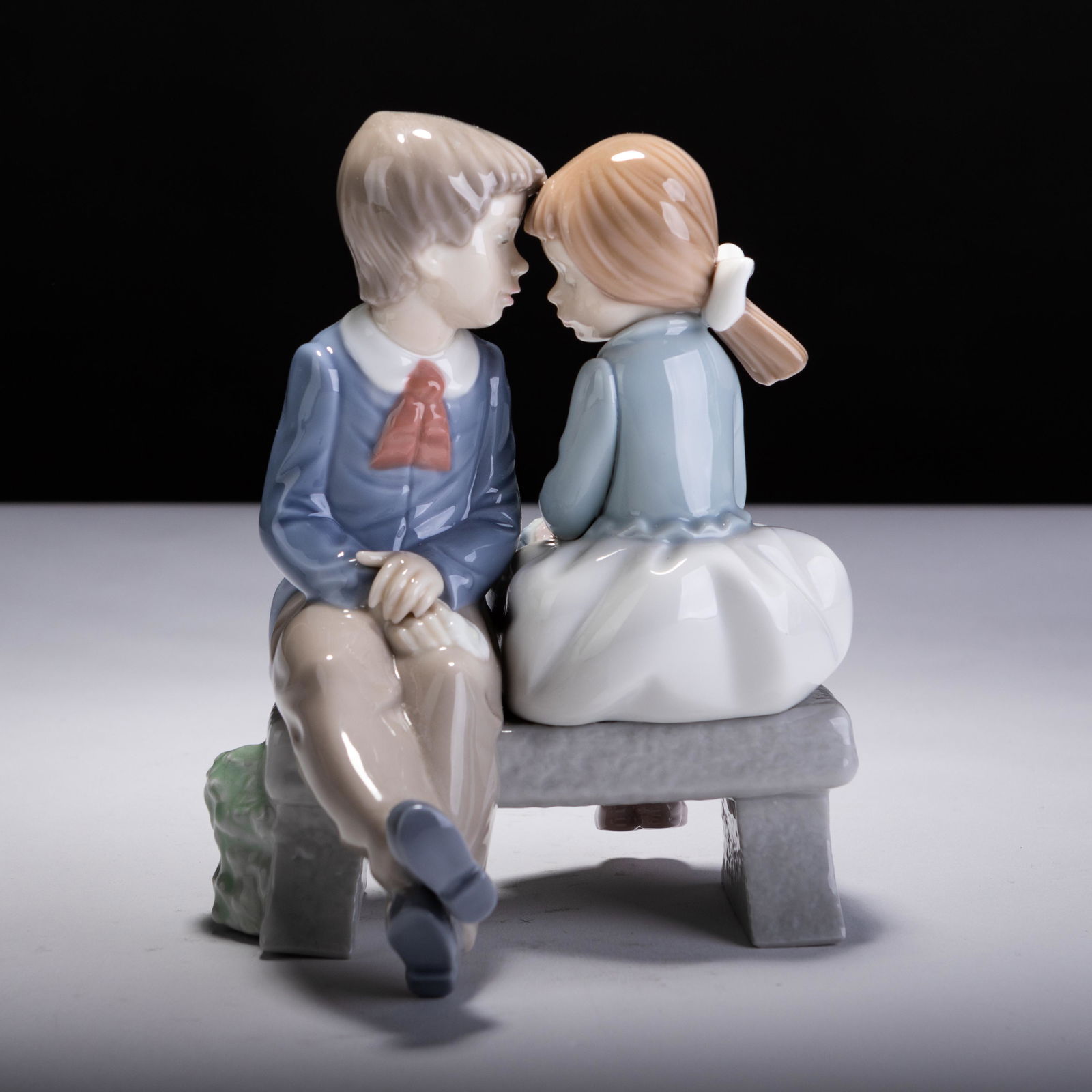 Nao Lladro Fine Porcelain Figure Group (1 of 4)