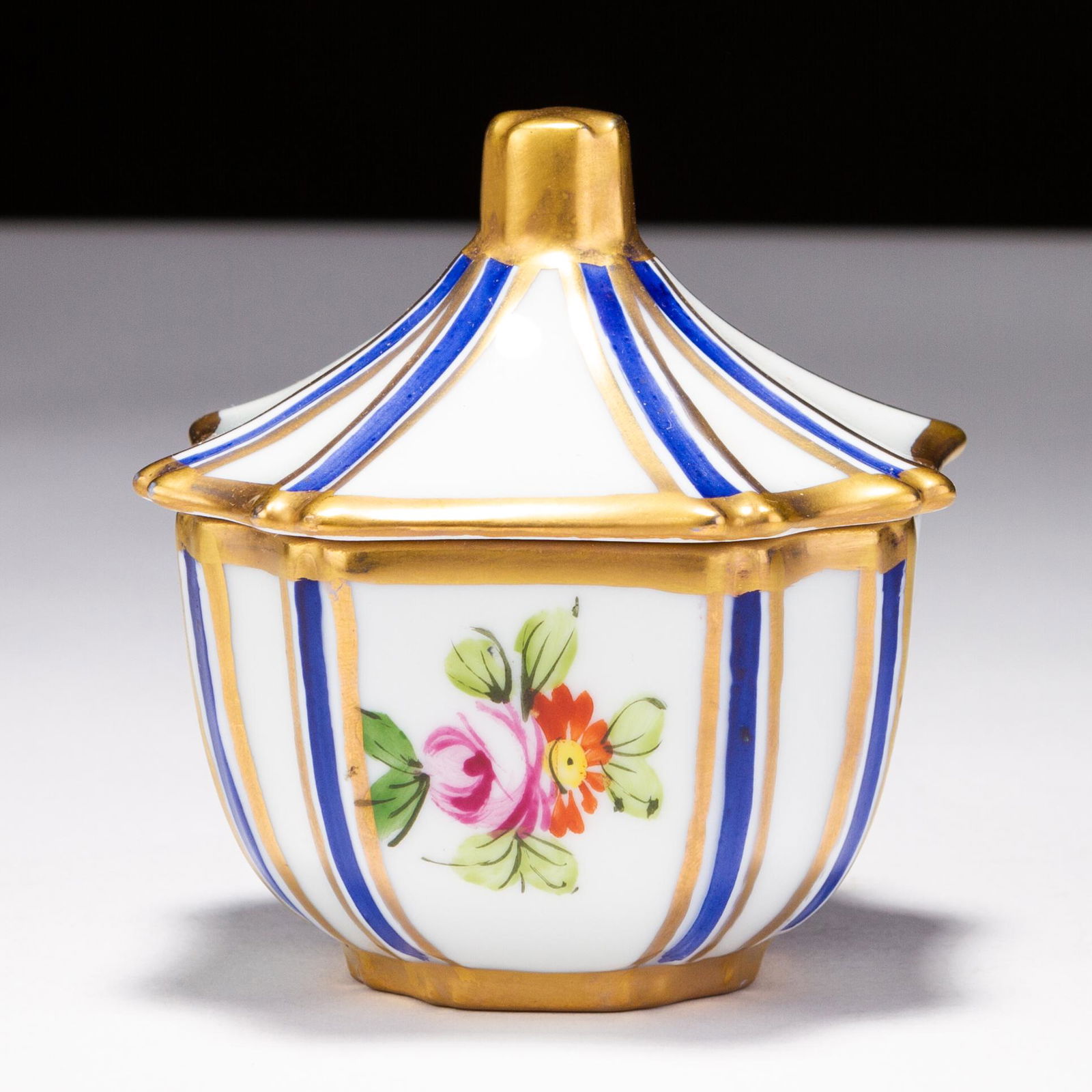 Jacques Dumont Limoges Lidded Ribbon Trinket Box (1 of 6)