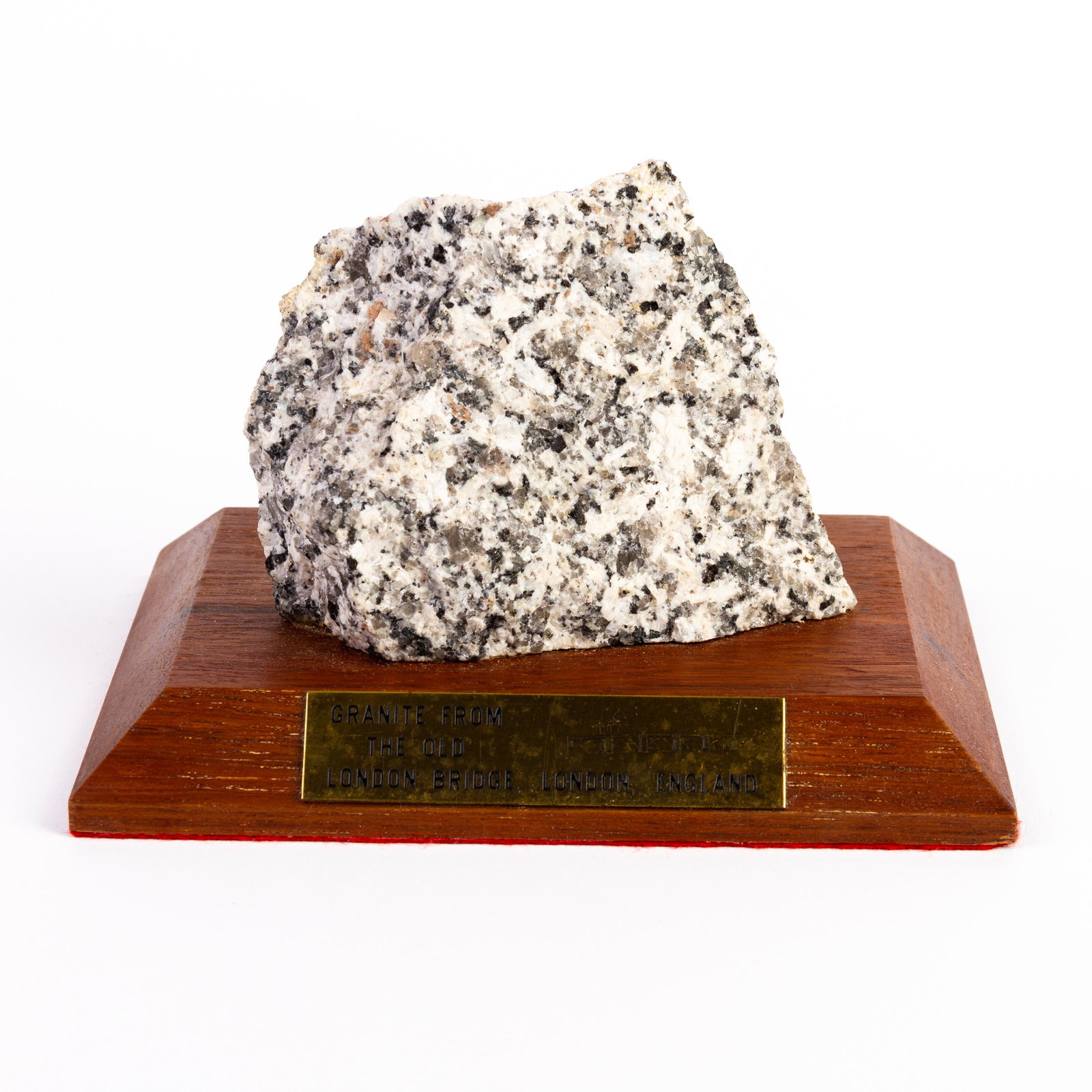 Novelty Certified Granite from Old London Bridge (1 of 6)